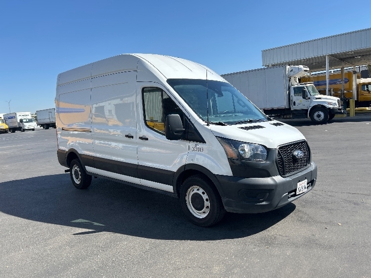 2021 FORD TRANSIT 250 in Sacramento, CA