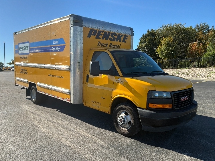 2022 GMC SAVANA in Monroe, OH
