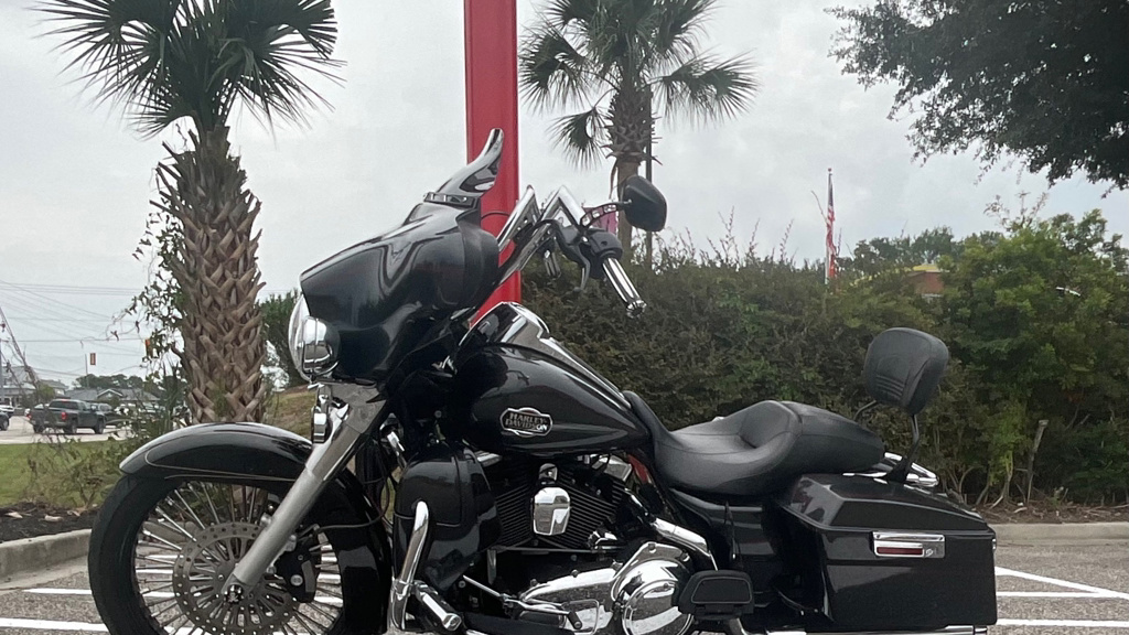 2008 Harley-Davidson FLHTCU Ultra Classic Electra Glide ULTRA CLASSIC FLHTCU in Little River, SC