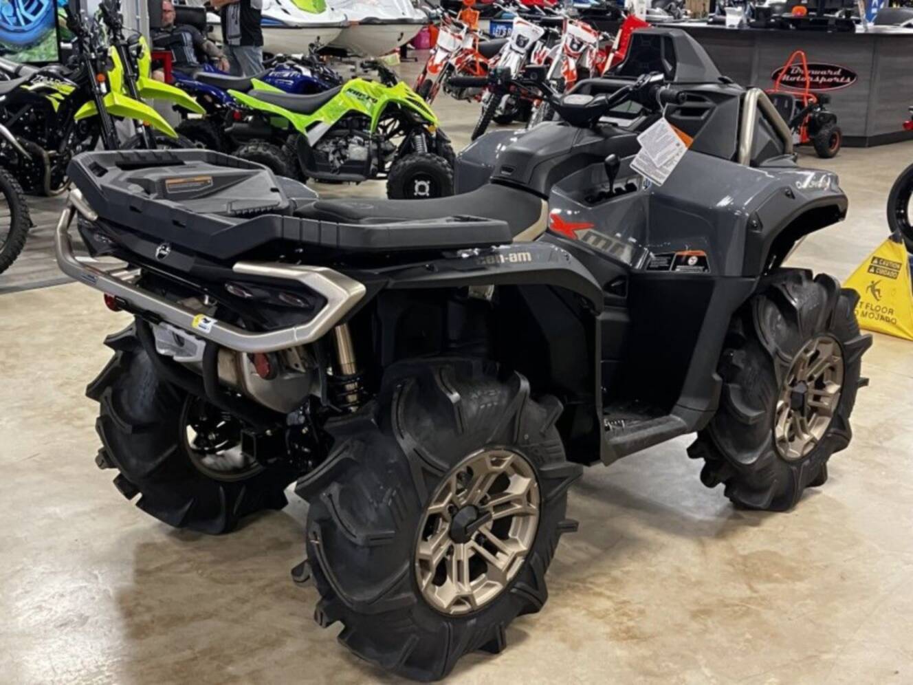 A photo of this 2026 Can-Am Outlander X Mr 850