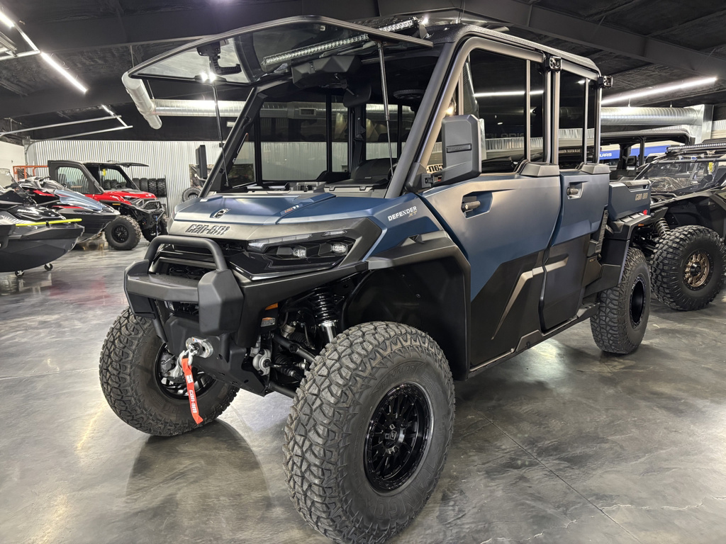 2026 Can-Am Defender MAX XT CAB HD11 ATV