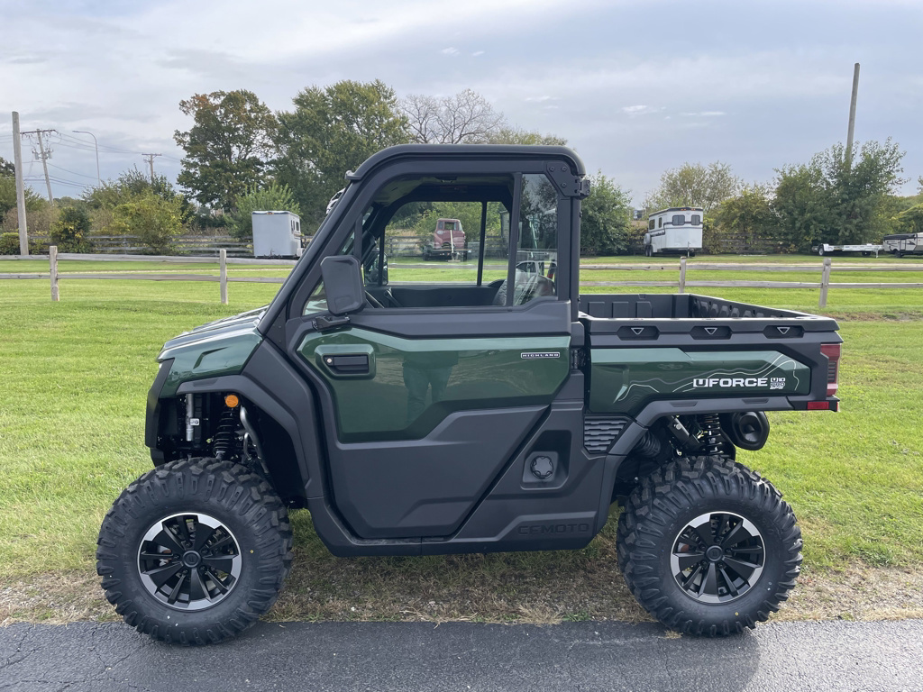 2027 CFMOTO UFORCE U10 PRO HIGHLAND - FOREST GREEN in marengo IL