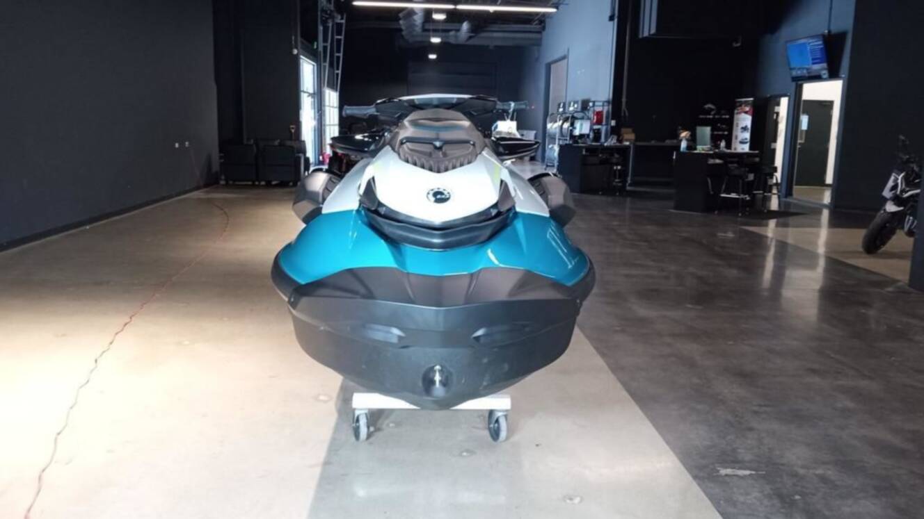 A photo of this 2026 Sea-Doo GTI SE 170 Tech, Audio, iDF, iBR
