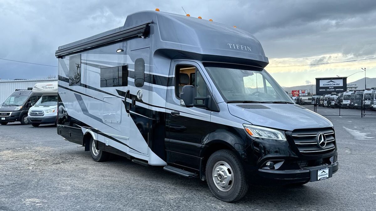2026 Tiffin Wayfarer 25XPW in medford OR