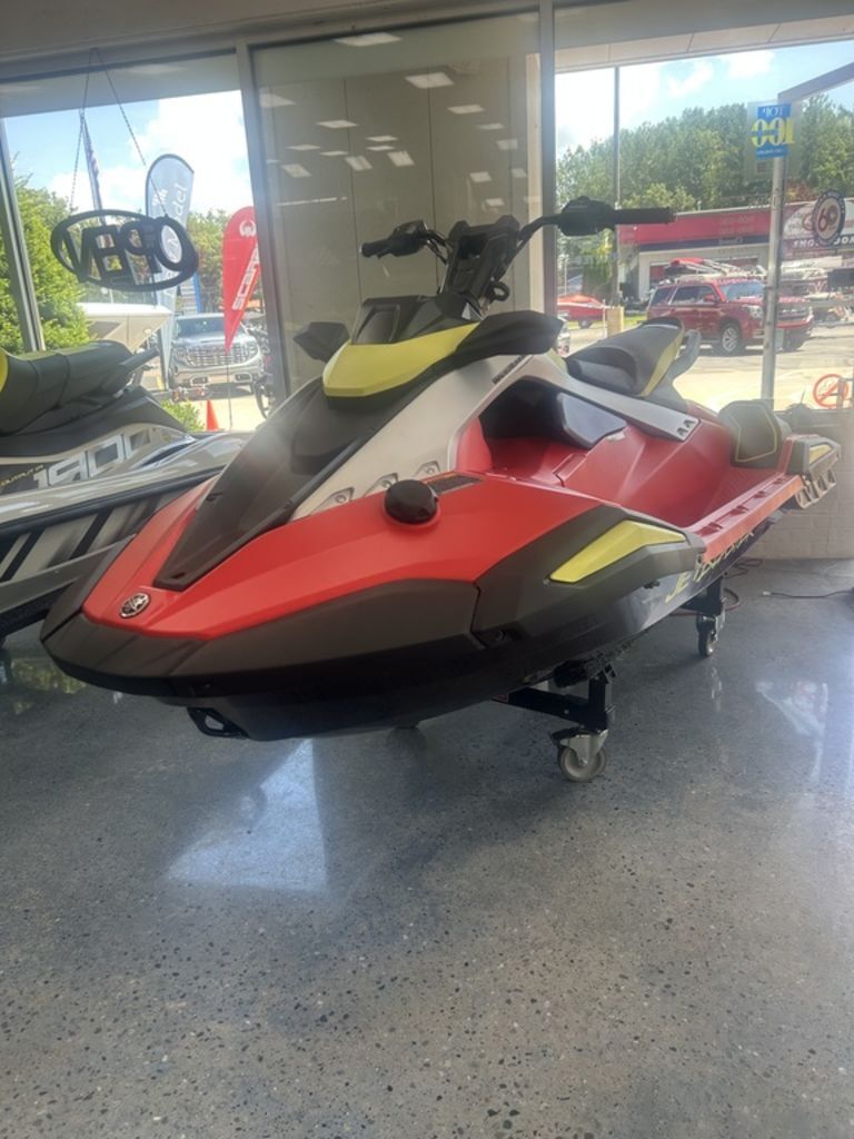 2026 Yamaha JETBLASTER PRO 2-UP-Imperial Red/Nightshade in houghton lake MI