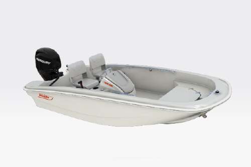2027 Boston Whaler 130 Super Sport in three lakes WI