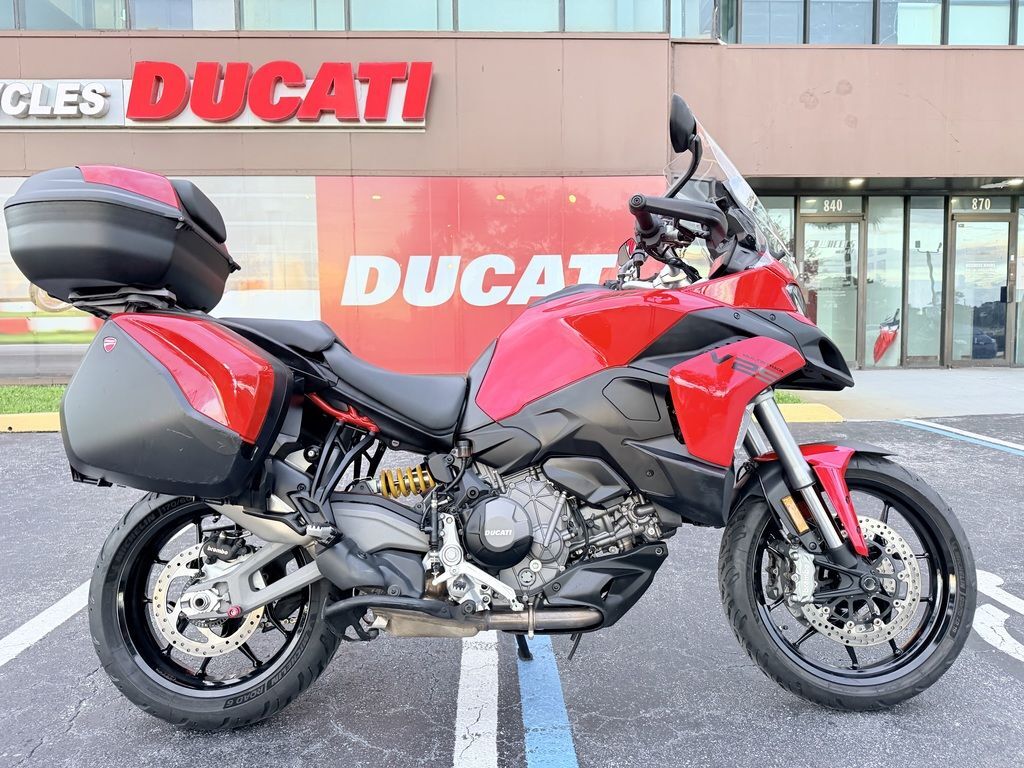 2025 Ducati Multistrada V2 S Ducati Red V2 S in Miami, FL