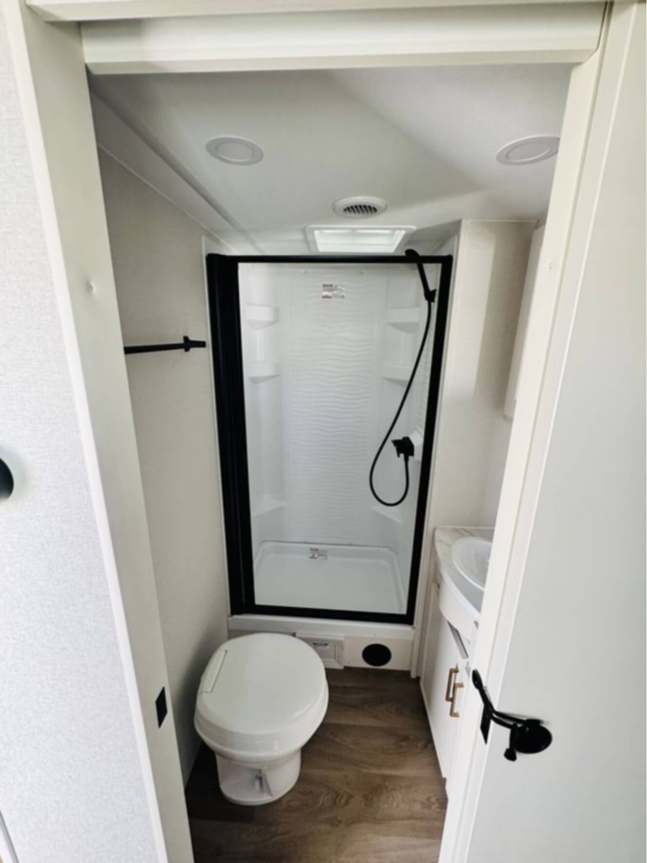 A photo of this 2027 Grand Design Transcend 285RKT