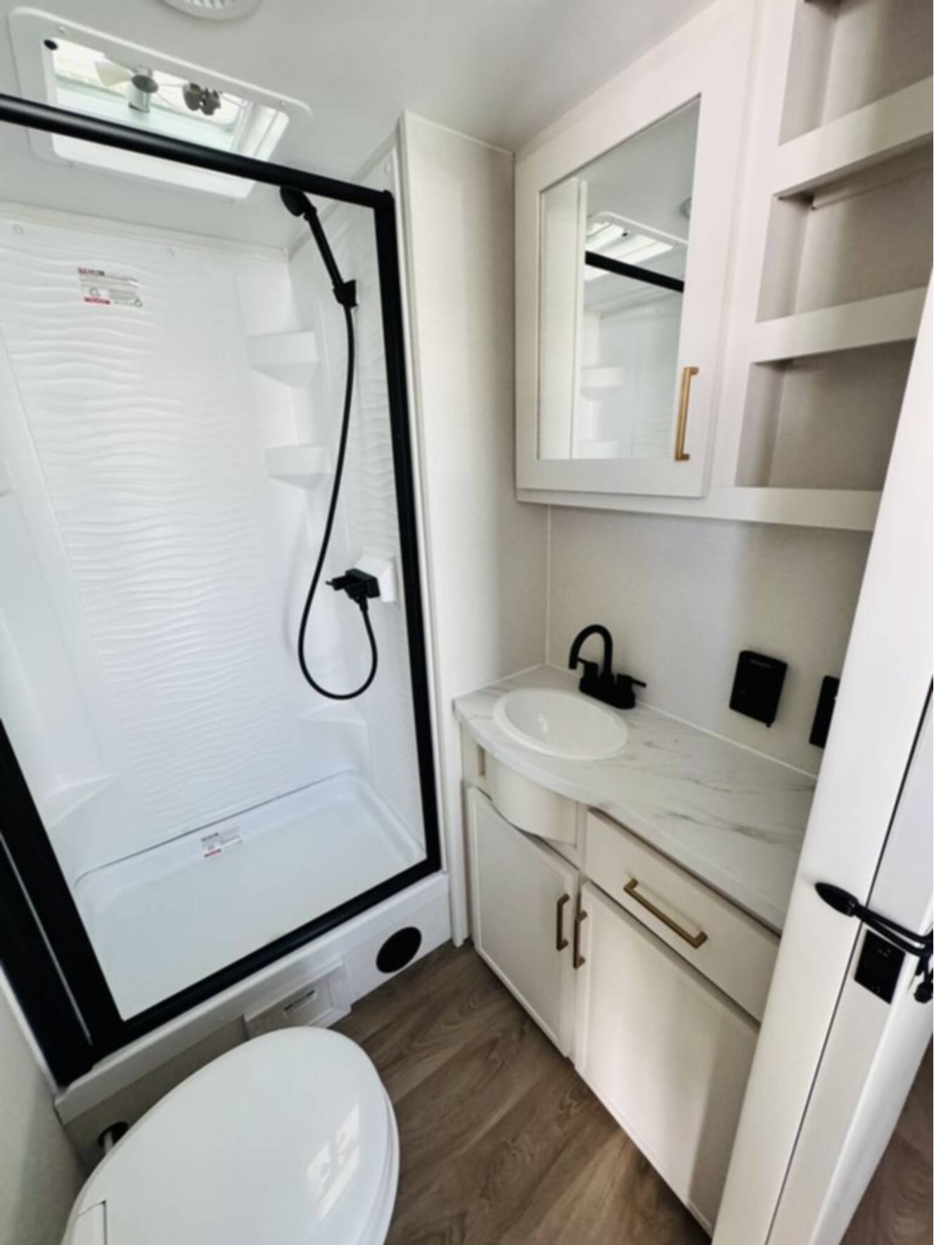 A photo of this 2027 Grand Design Transcend 285RKT