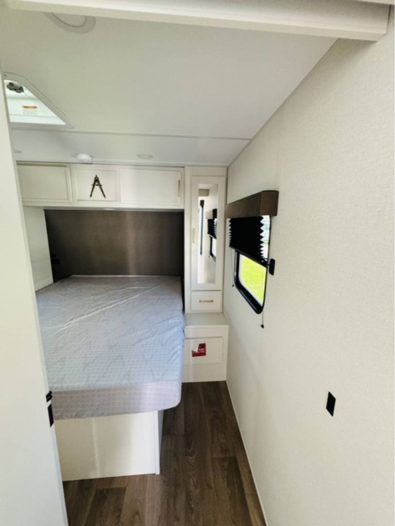 A photo of this 2027 Grand Design Transcend 285RKT