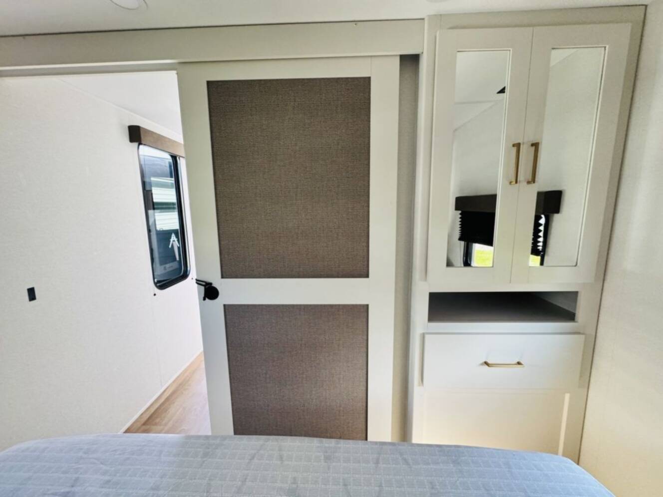 A photo of this 2027 Grand Design Transcend 285RKT