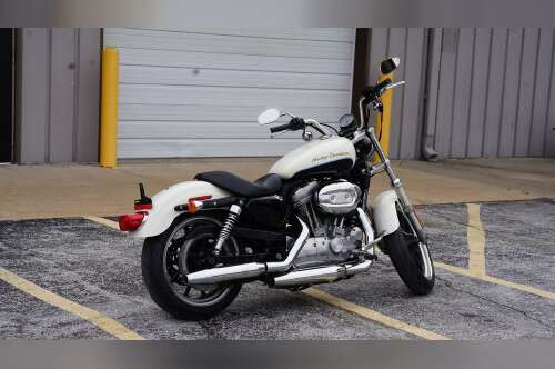 2013 Harley-Davidson® XL883L - Sportster® SuperLow® in springfield MO
