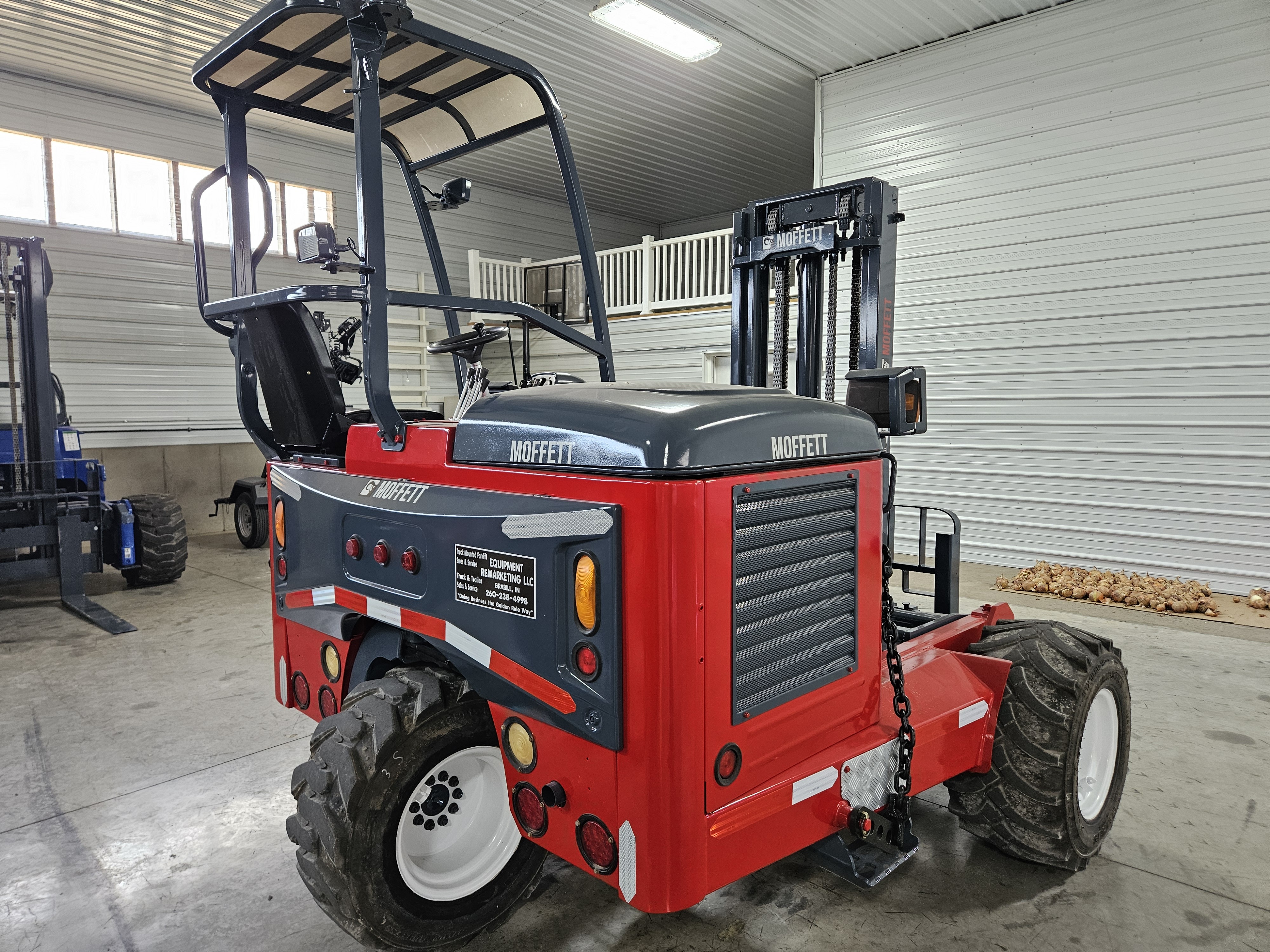 2015 Moffett M8 55.3 in Grabill, IN