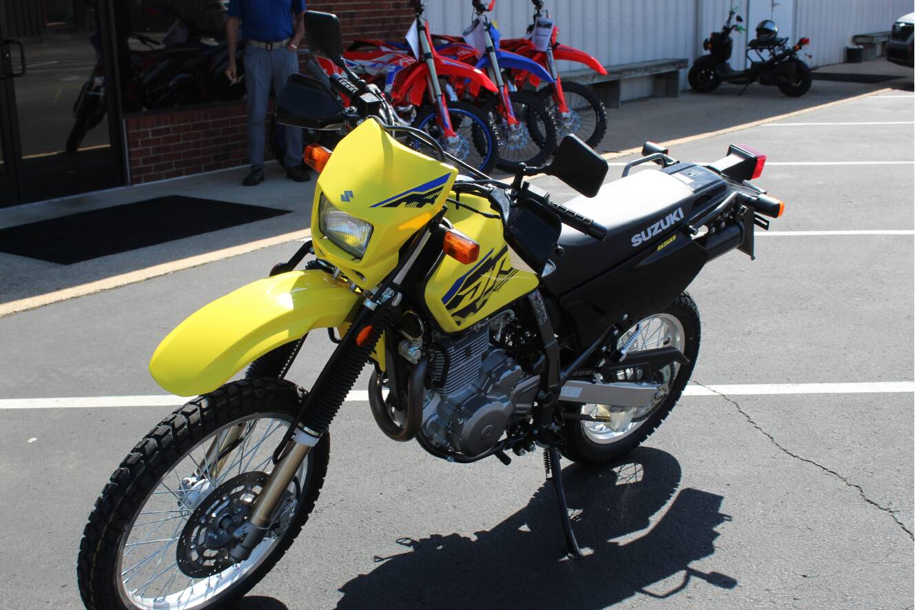 A photo of this 2027 Suzuki DR650S