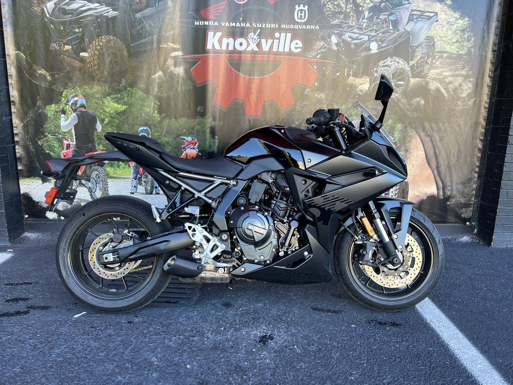 2025 Suzuki GSX-8R 8R in Knoxville, TN