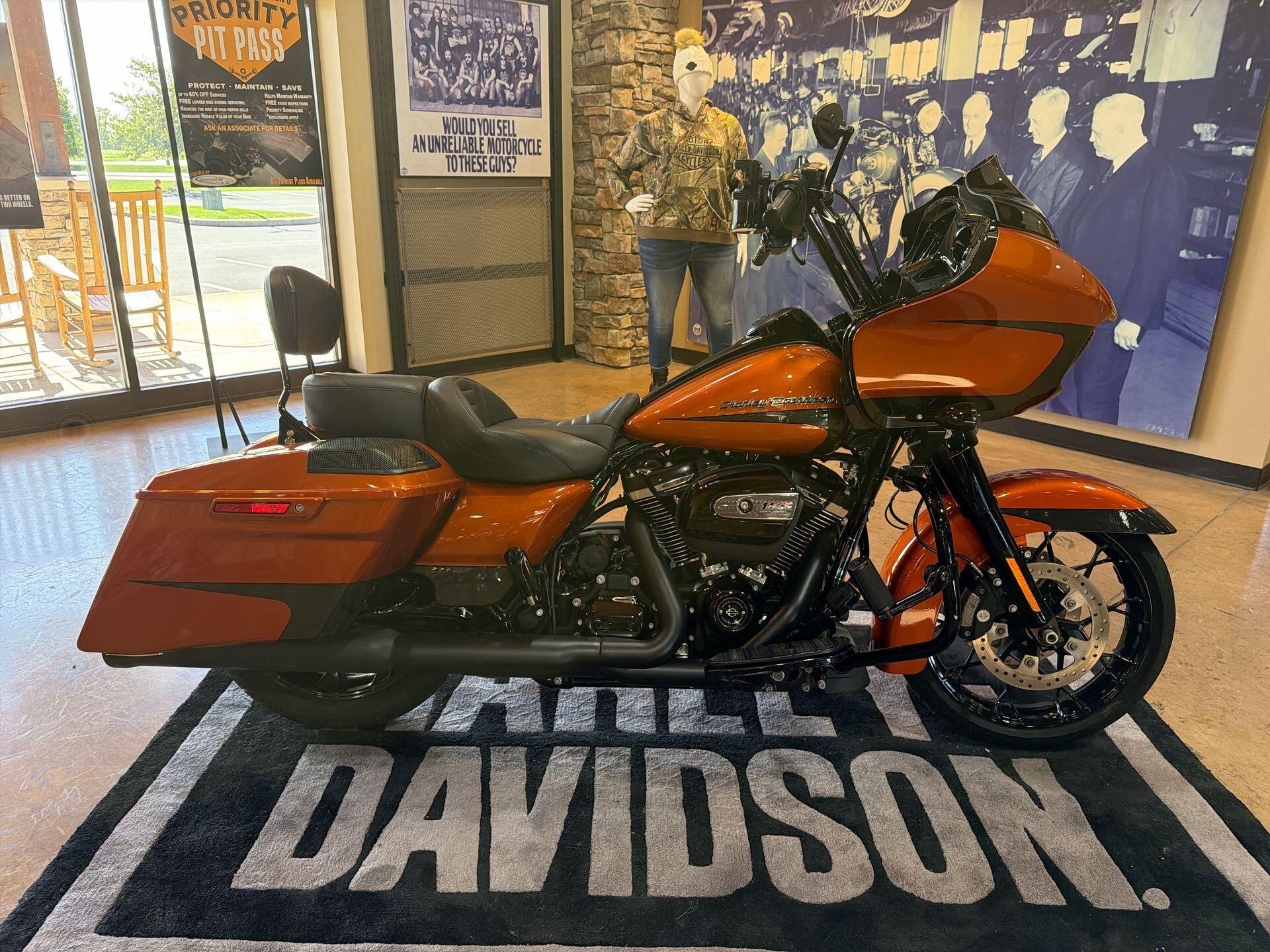 2020 Harley-Davidson Road Glide Special SPECIAL FLTRXS in Mechanicsburg, PA