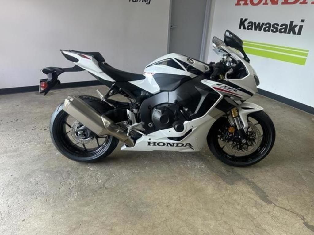 2026 Honda® CBR1000RR ABS 1000RR ABS in Barrington, IL