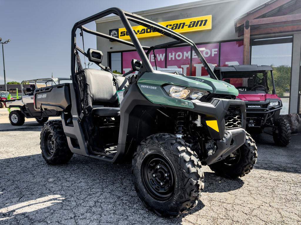 2026 Can-Am Defender DPS HD7 Compass Green in mcalester OK