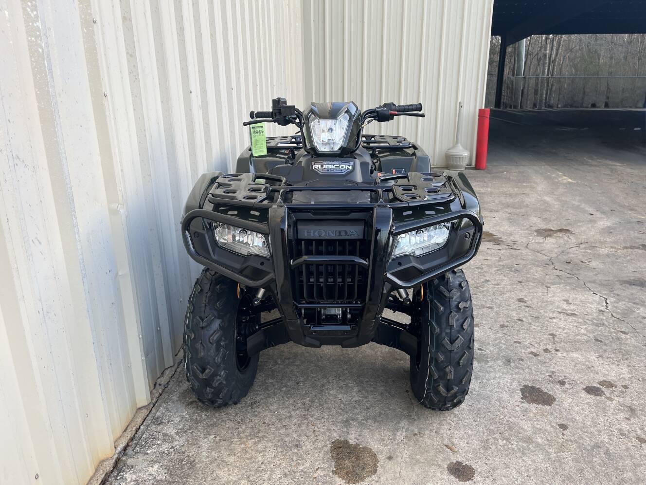 A photo of this 2027 Honda FourTrax Foreman Rubicon 520 EPS
