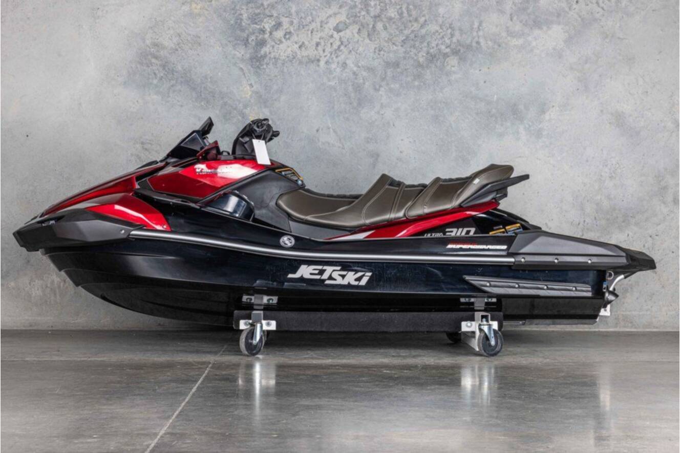 A photo of this 2026 Kawasaki Jet Ski® Ultra® 310 LX