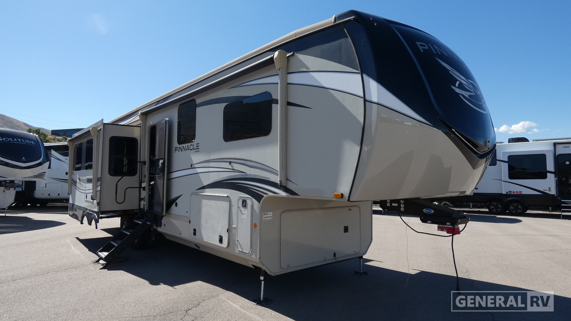 2022 Jayco PINNACLE 36KPTS RV