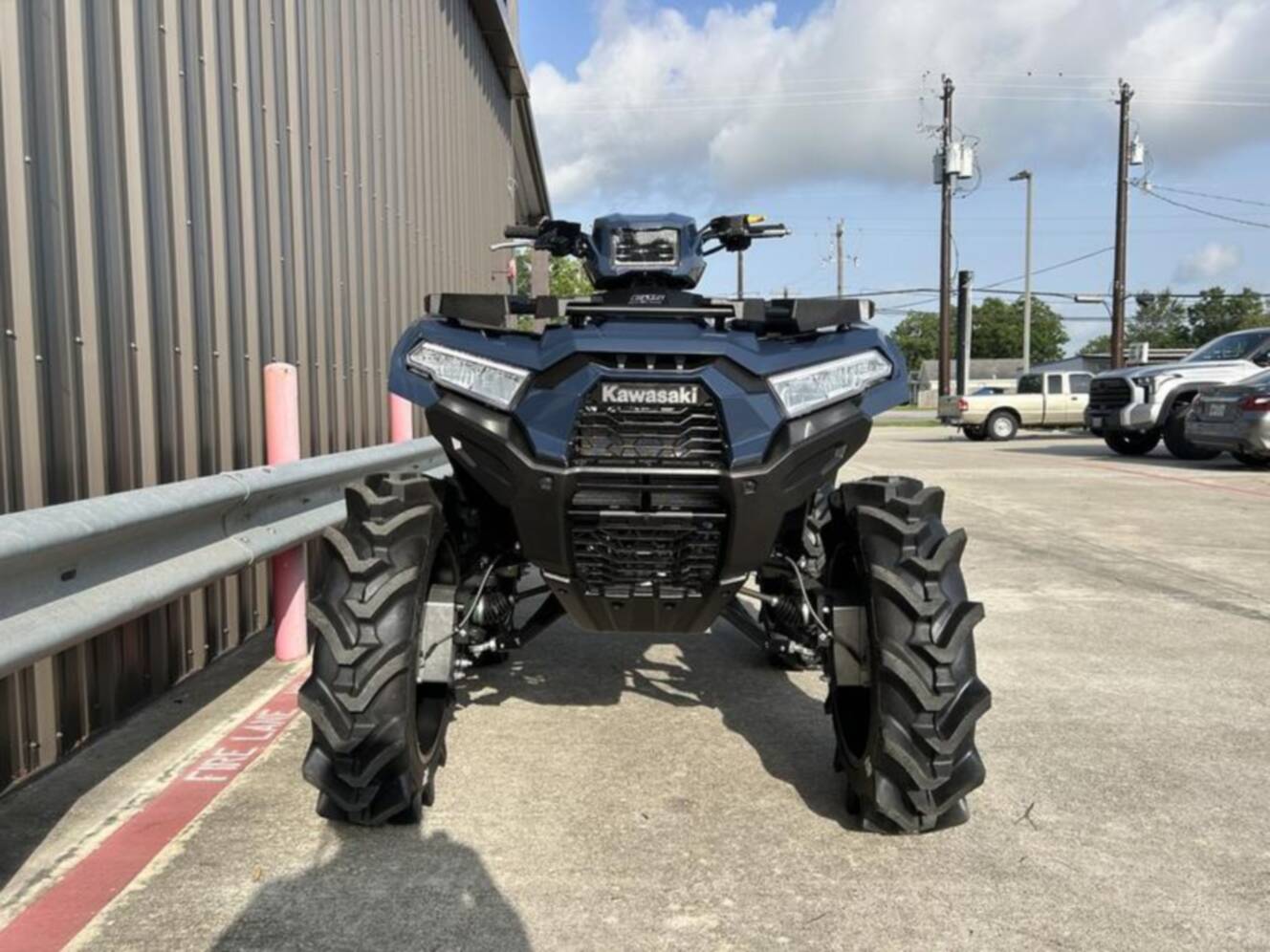 A photo of this 2026 Kawasaki Brute Force 750 EPS