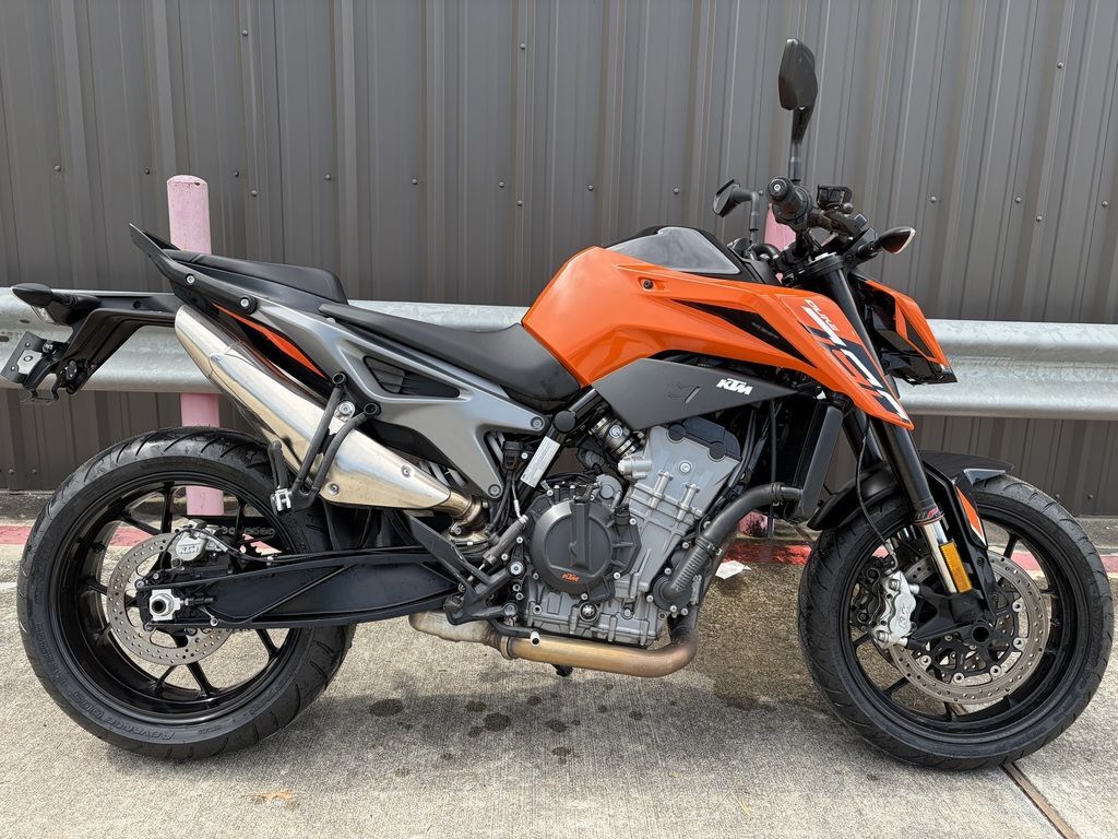 2023 KTM 790 DUKE DUKE in Highlands, TX