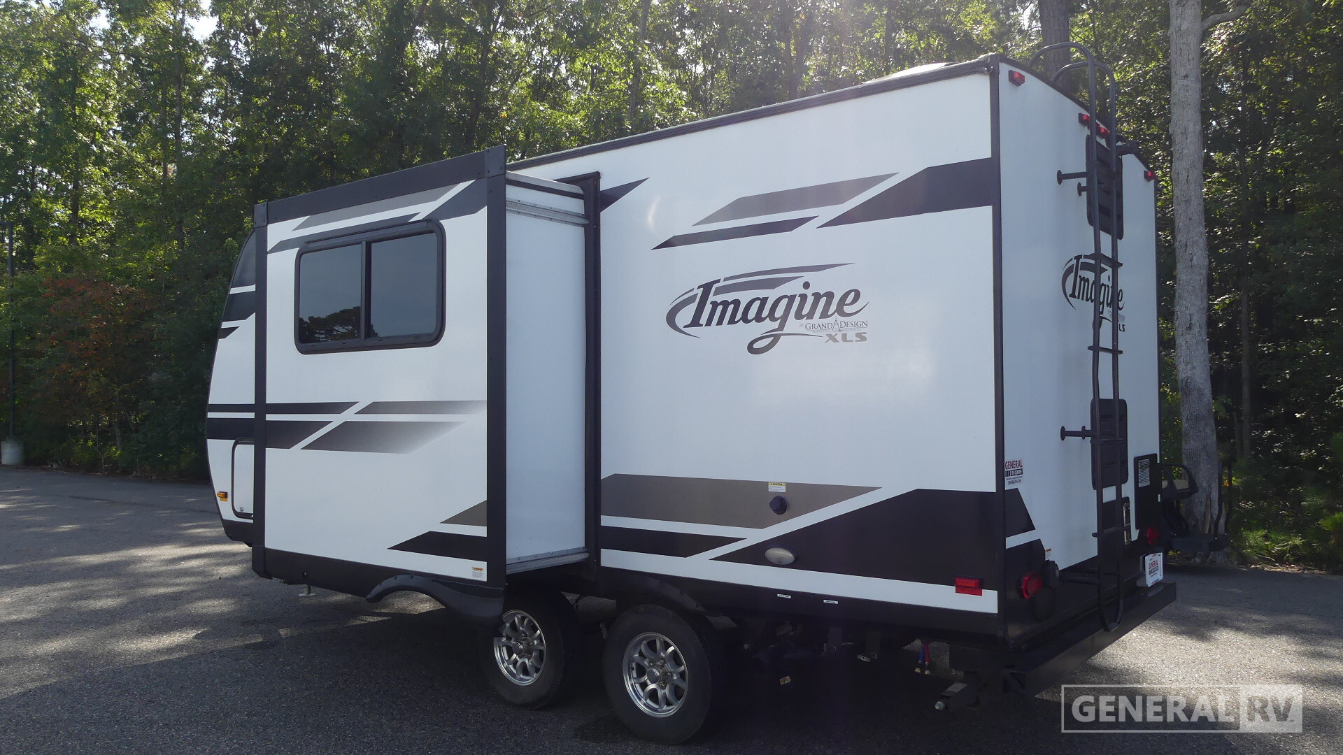 2021 Grand Design imagine XLS 17MKE in ashland VA