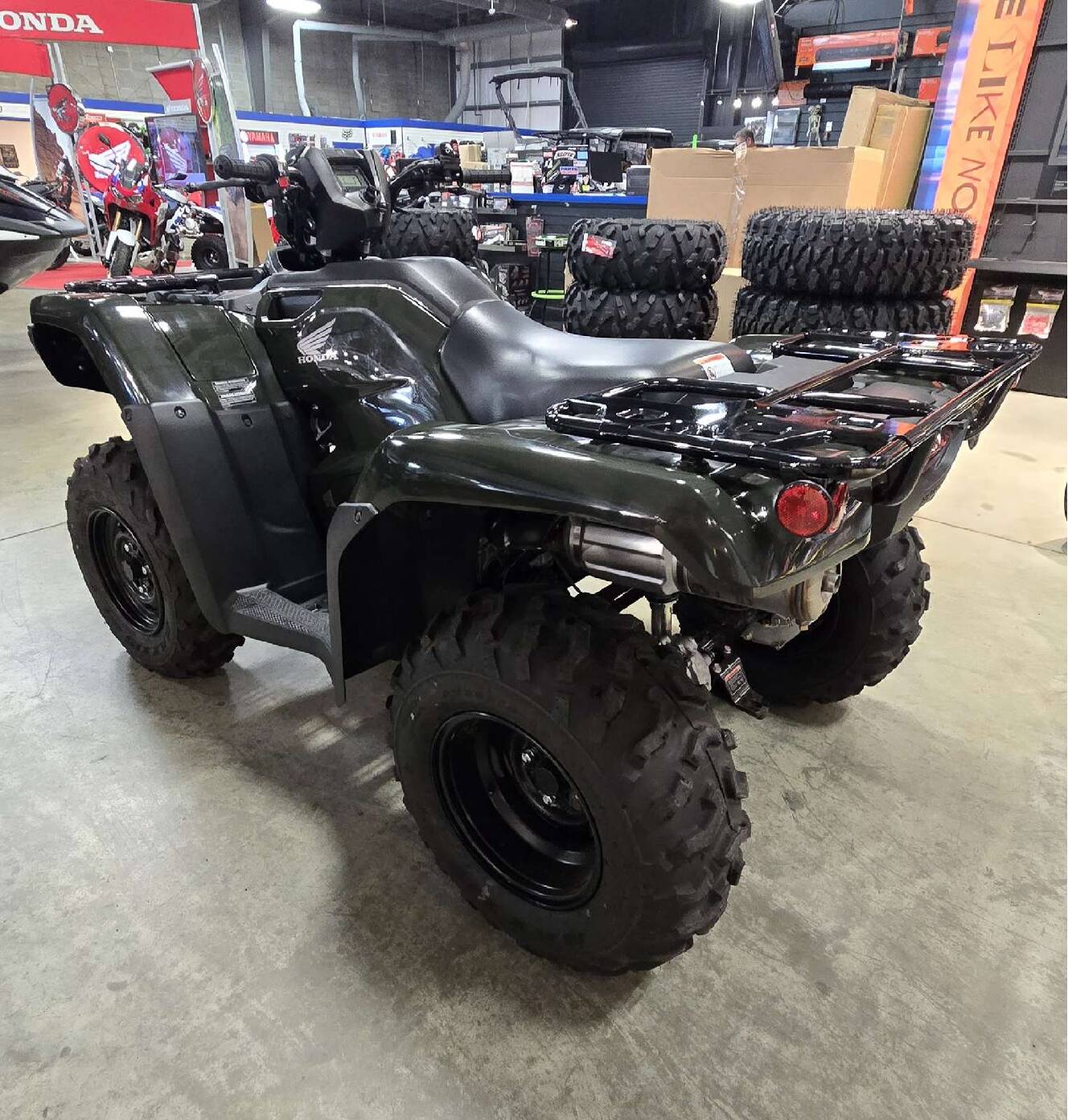 A photo of this 2026 Honda FourTrax Foreman 4x4 EPS