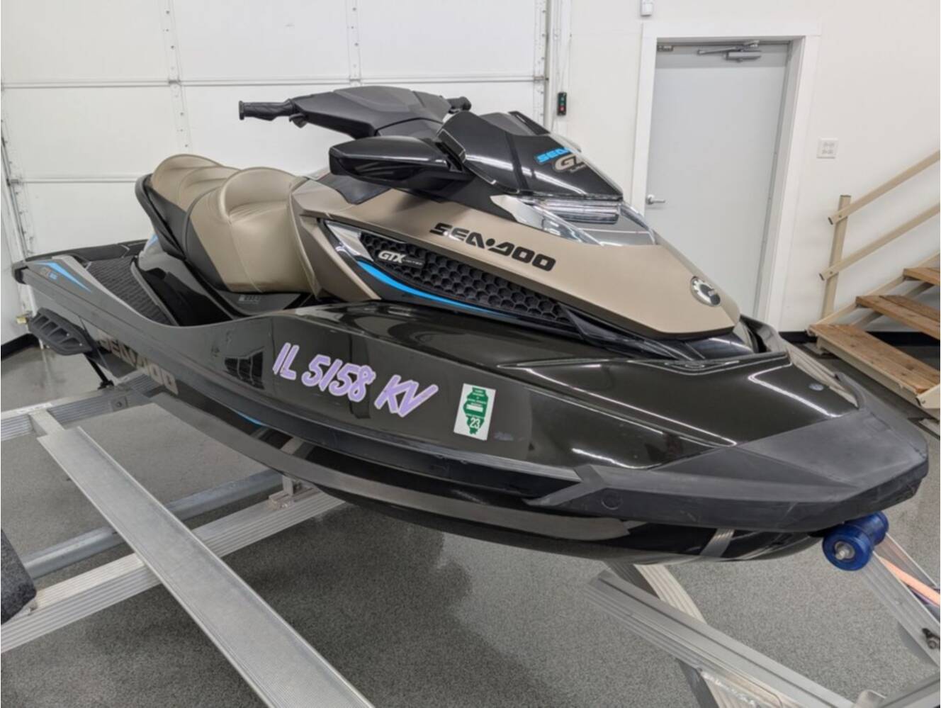 A photo of this 2017 Sea-Doo GTX Limited 300