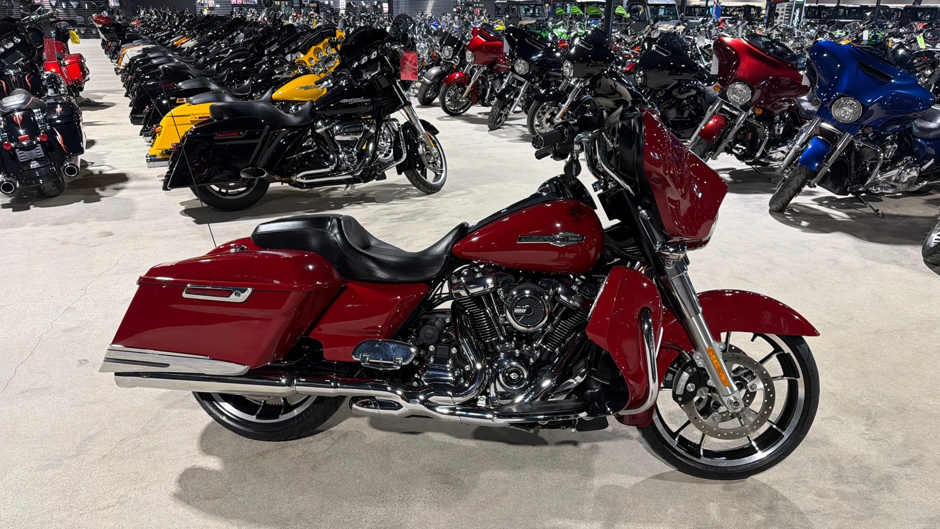 2021 Harley-Davidson® Street Glide® in Fremont, OH