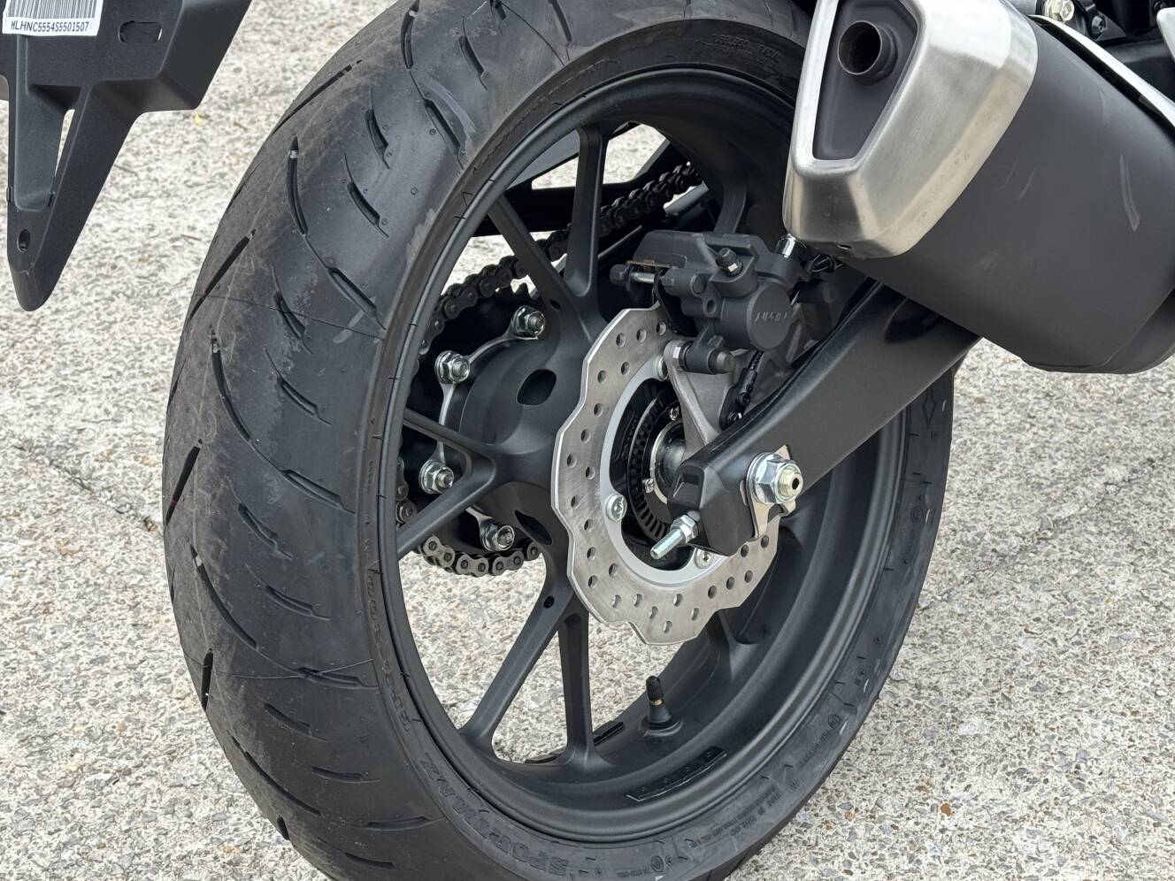 A photo of this 2025 Honda Honda CB300R