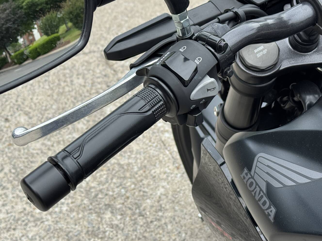 A photo of this 2025 Honda Honda CB300R