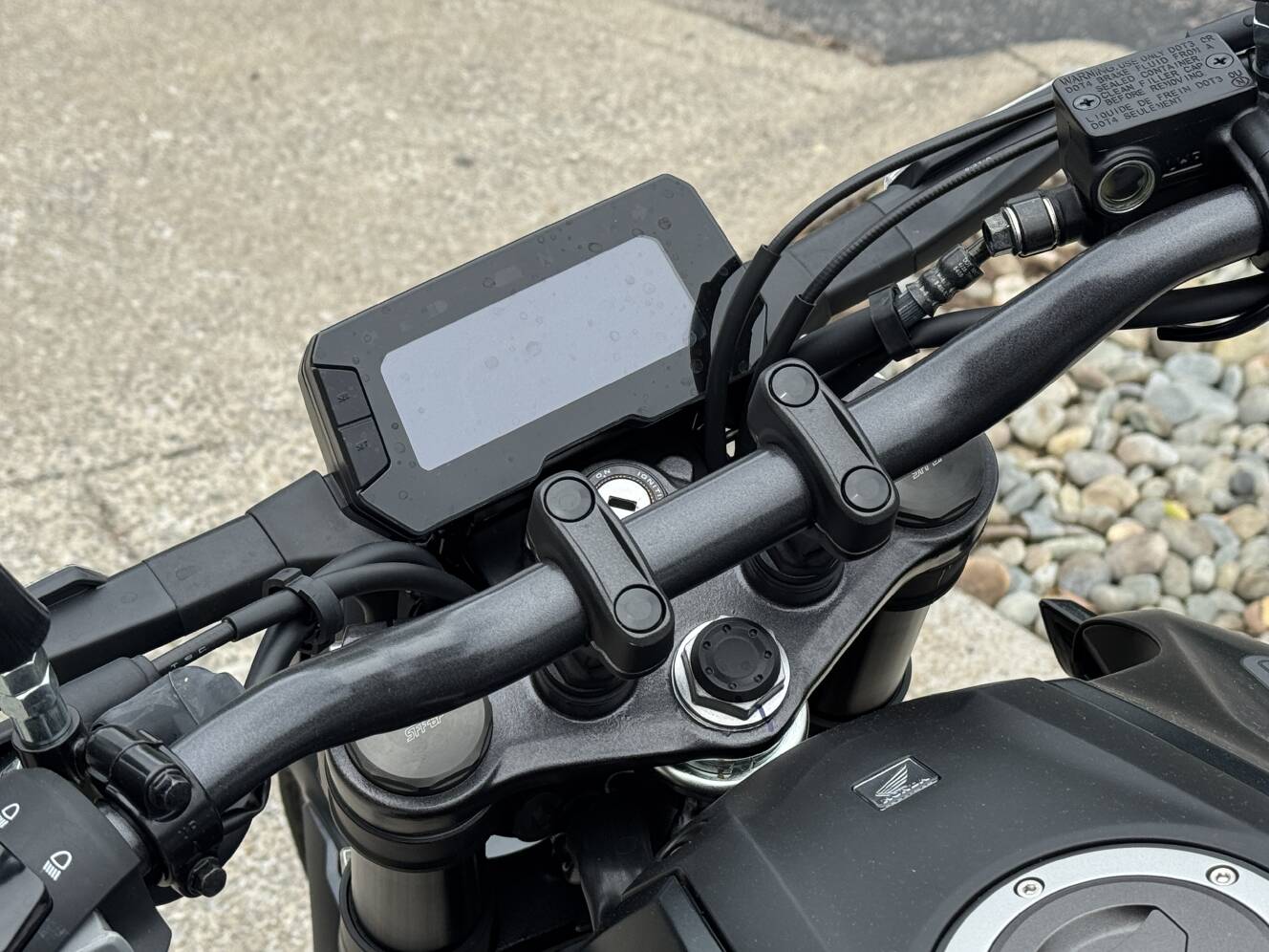 A photo of this 2025 Honda Honda CB300R