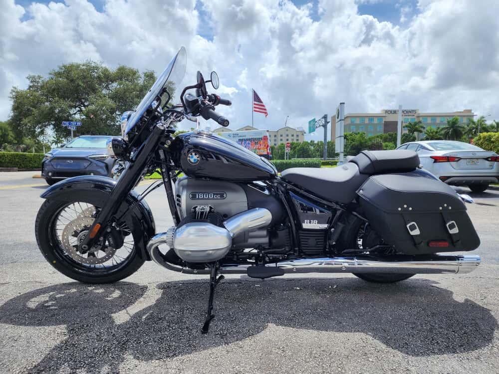 2025 BMW R18CLASSIC CLASSIC in Fort Myers, FL