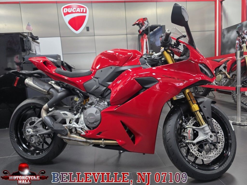 2026 Ducati Panigale V2 S Ducati Red V2 S in Belleville, NJ