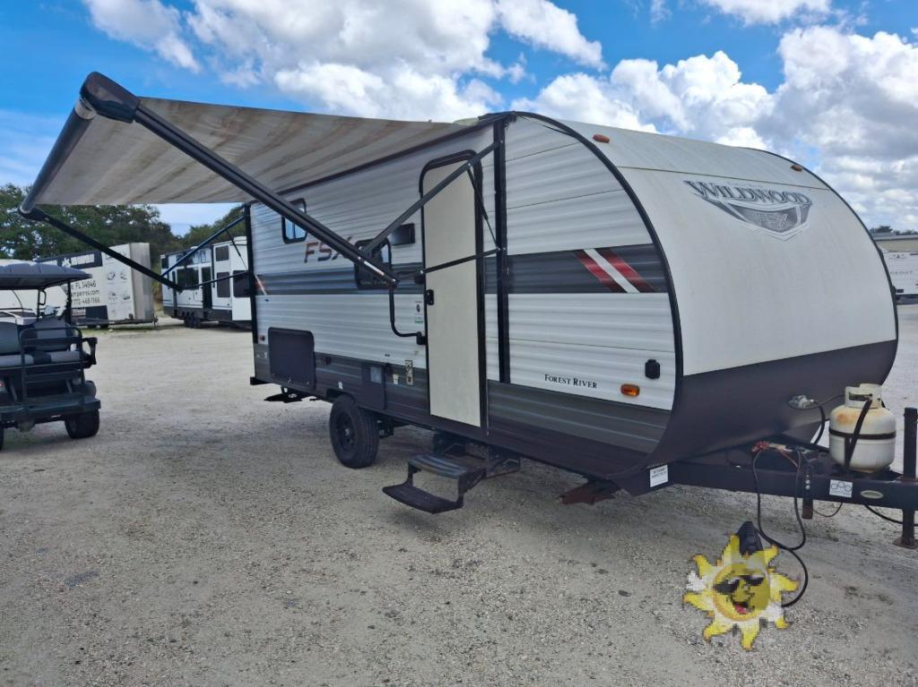2020 Forest River Rv Wildwood FSX 178BHSK in fort pierce FL