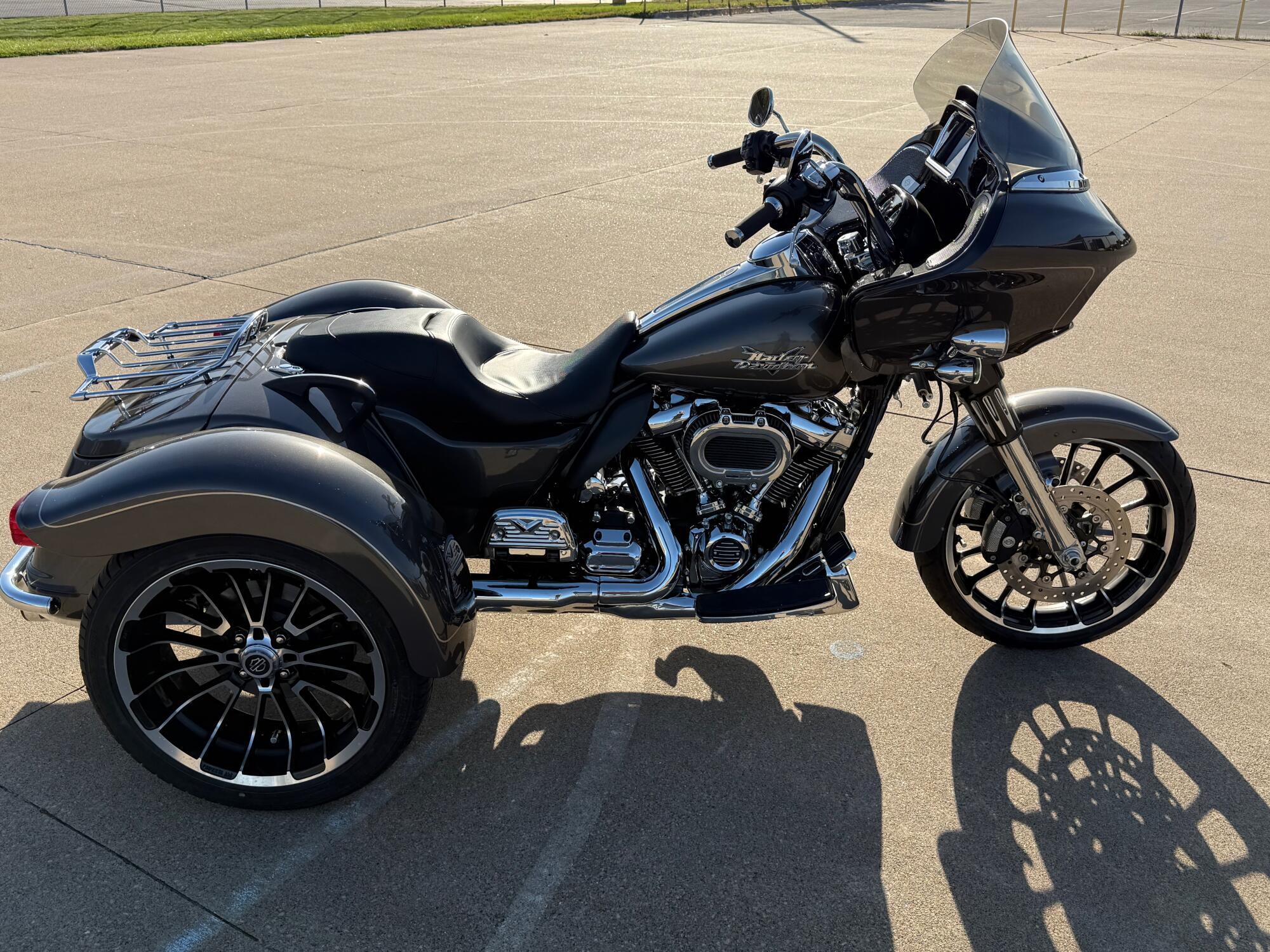 2023 Harley-Davidson Road Glide 3 3 in Clinton, IA