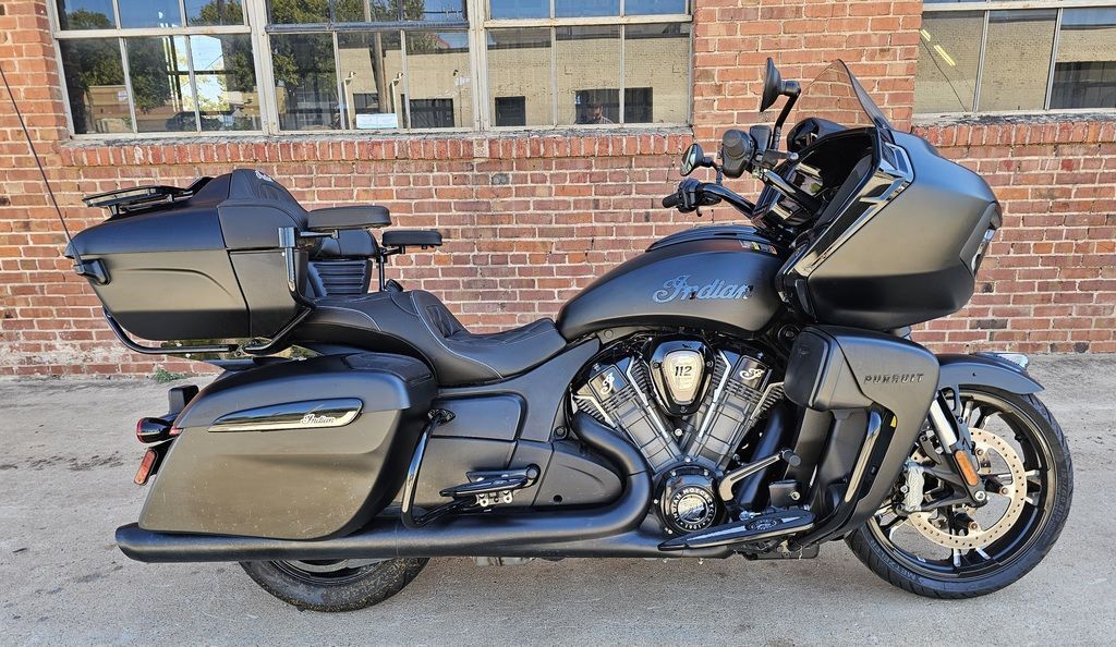 2025 Indian Motorcycle® Pursuit® Dark Horse® 112 w/PowerBand Audio Black Smok DARK HORSE in Oklahoma City, OK