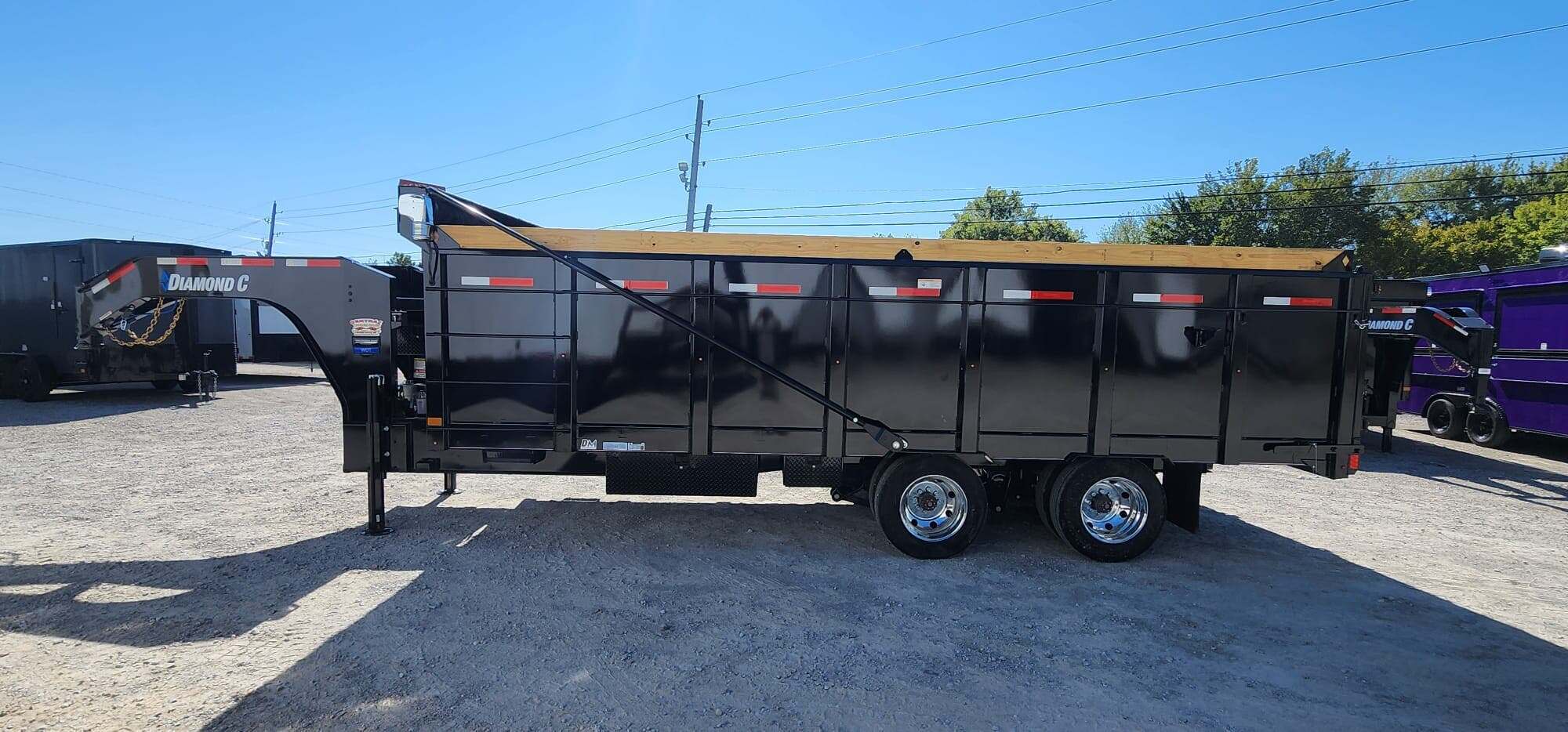2027 DIAMOND C WDT 20x96 in Broken Arrow, OK