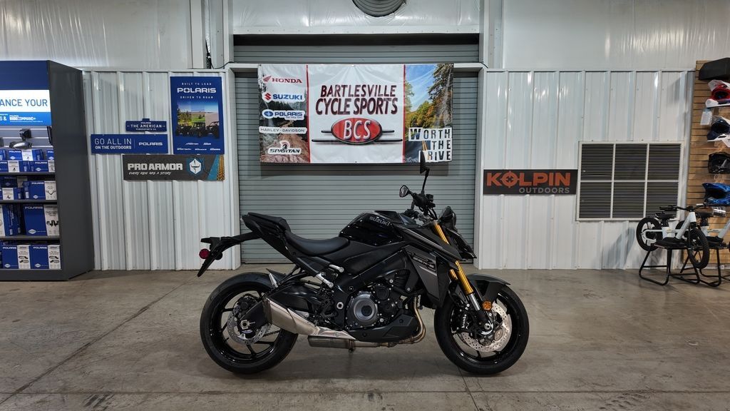 2027 Suzuki GSX-S1000 1000 in Bartlesville, OK