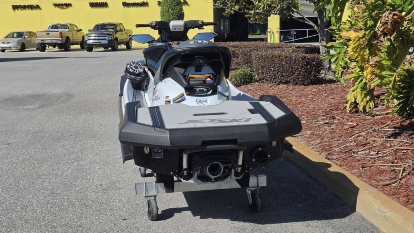A photo of this 2026 Kawasaki Jet Ski® Ultra® 160 LX