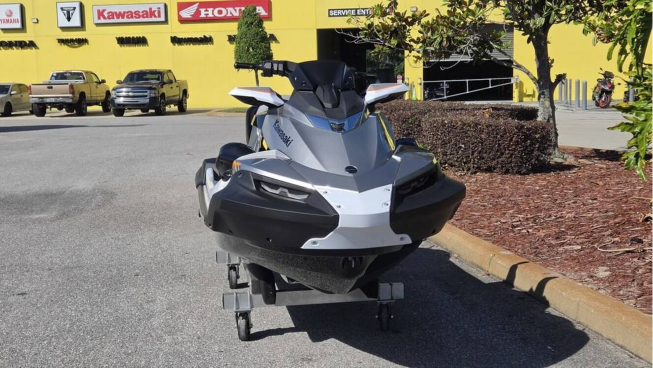A photo of this 2026 Kawasaki Jet Ski® Ultra® 160 LX