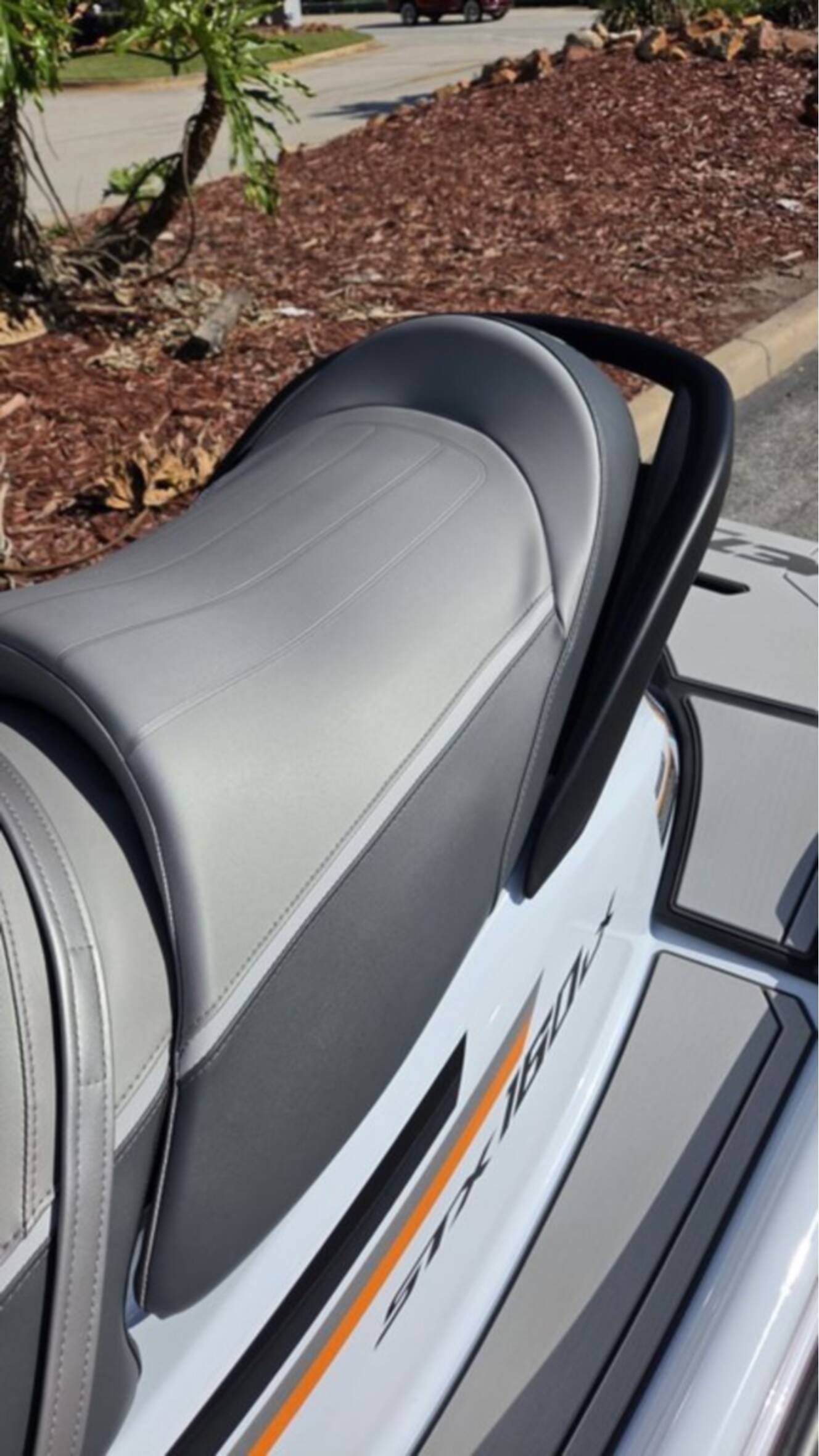 A photo of this 2026 Kawasaki Jet Ski® Ultra® 160 LX