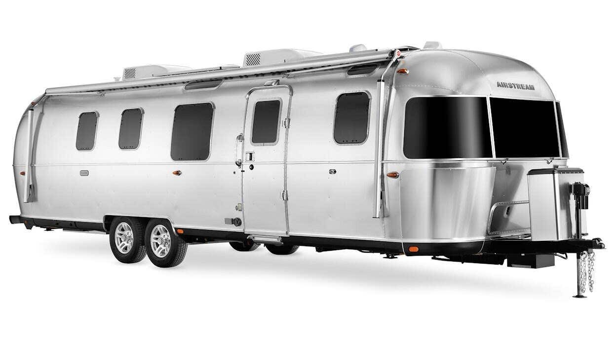 2027 Airstream Classic 30RB in duncansville PA