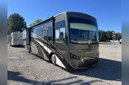 2016 Thor Motor Coach Palazzo 33.2 in opelousas LA