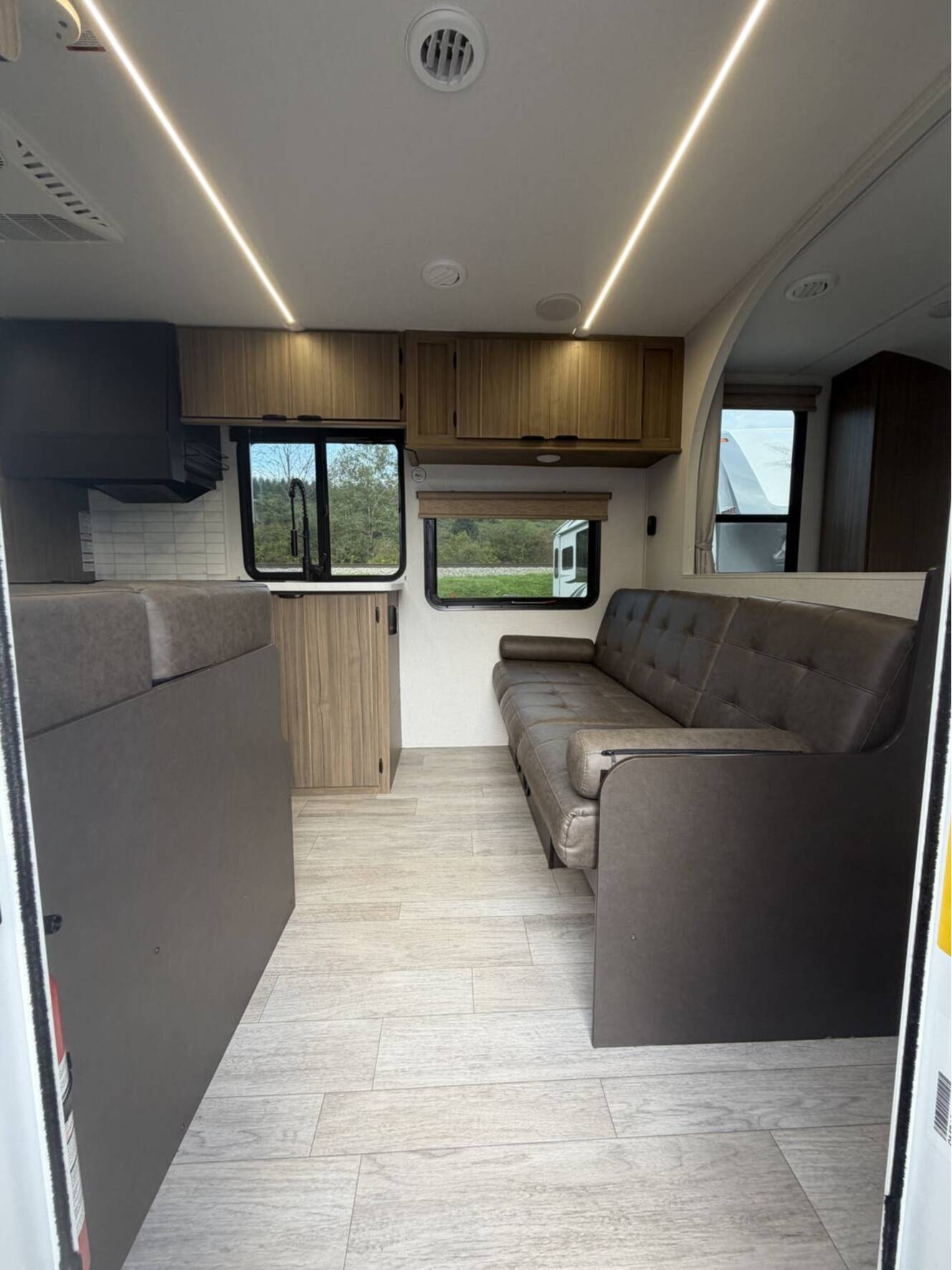 A photo of this 2025 Forest River Salem Cruise Lite 261BHXL