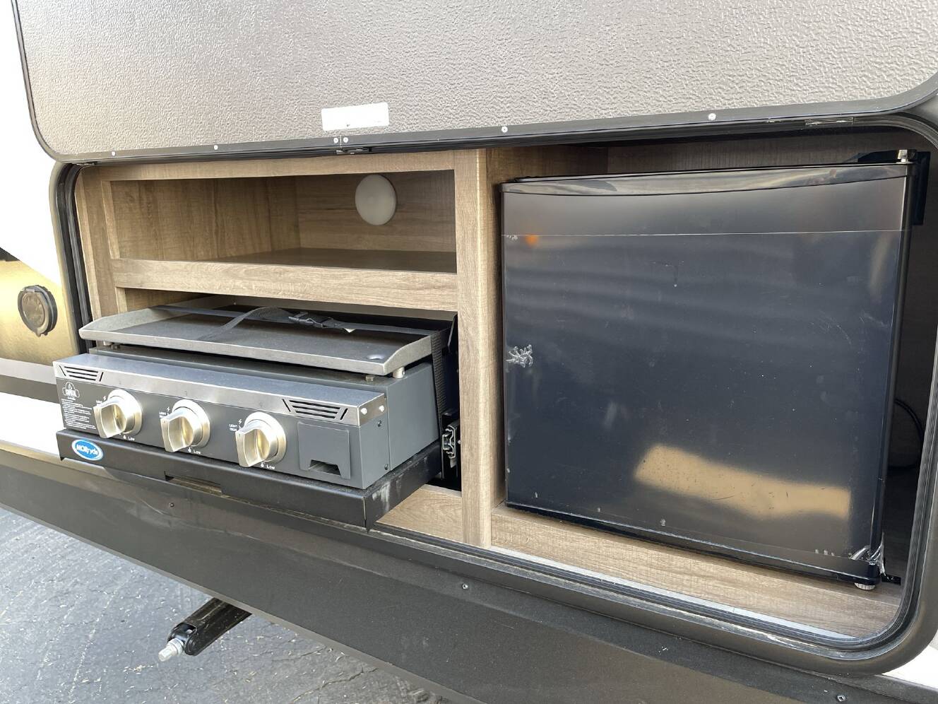 A photo of this 2025 Grand Design Imagine 2800BH