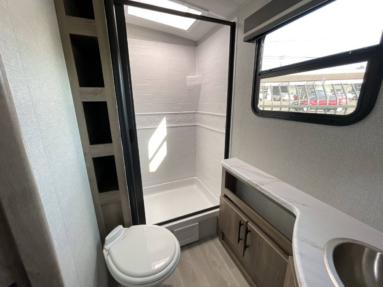 A photo of this 2025 Grand Design Imagine 2800BH