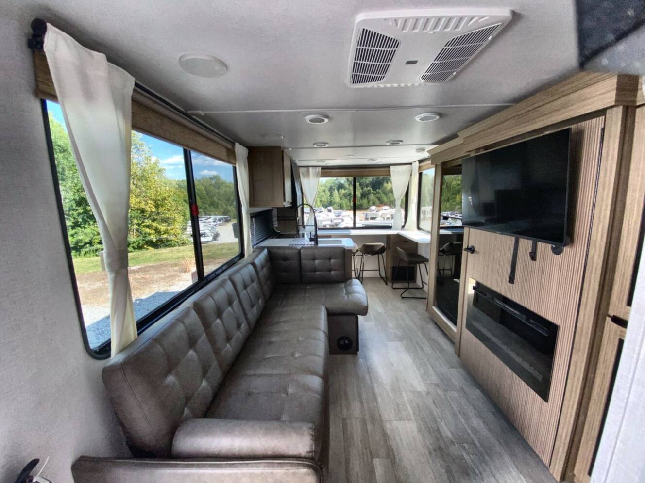 A photo of this 2025 Forest River Salem Cruise Lite 24VIEW